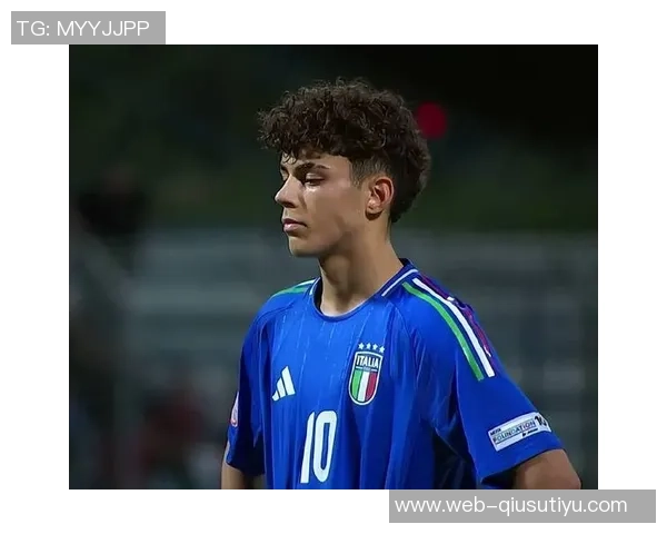 弗罗因德谈乌尔比希成长潜力并对麦克参加U17世界杯表示欣喜